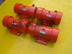 YZS振动电机:激振能PP电子，拆卸方便。